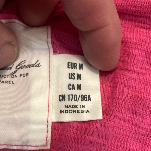 H&M Pink Short Sleeve Tee - Picture 3 of 5